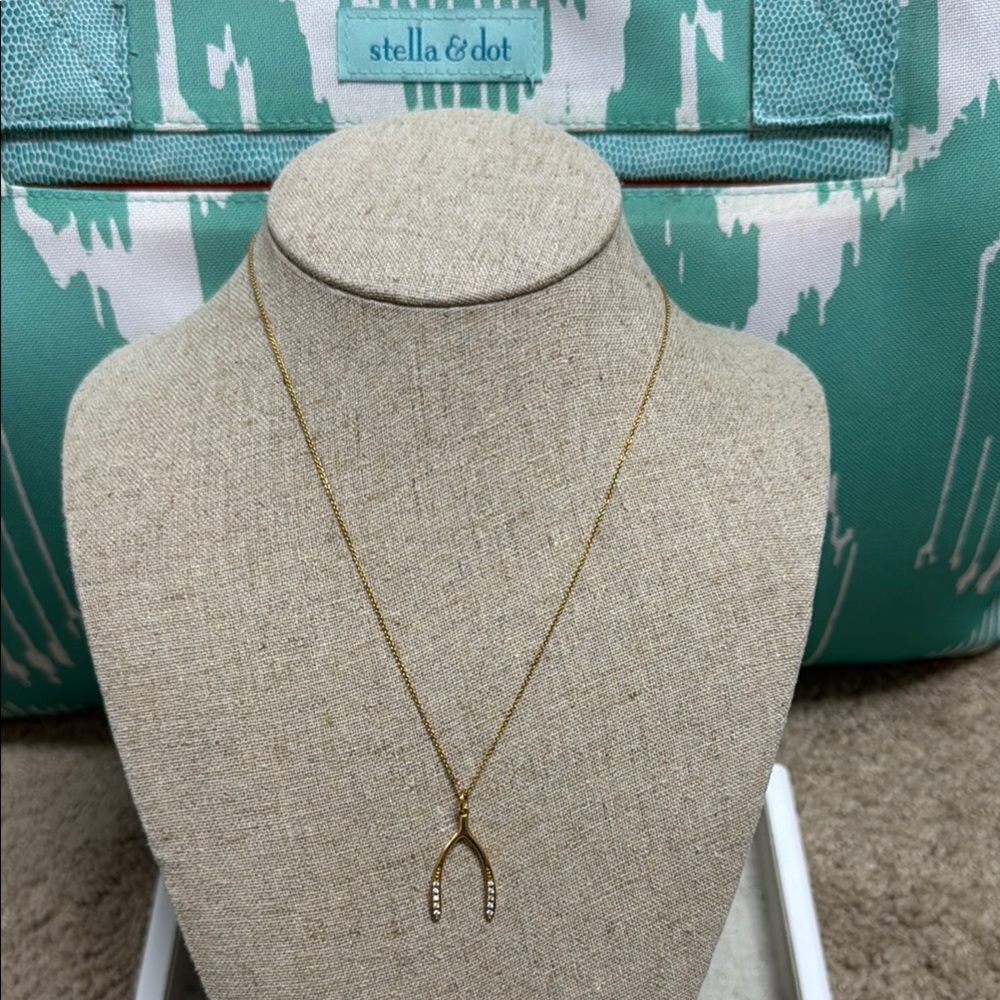 Stella & Dot Gold Wishbone Necklace